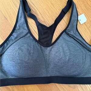 DSG High Support Sports Bra